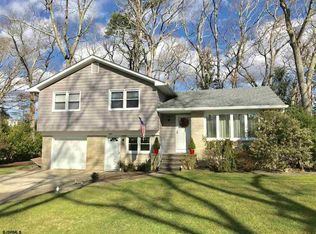 909 Ridgewood Dr, Northfield, NJ 08225