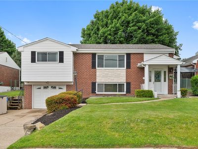 2739 Iowa Dr, Lower Burrell, PA, 15068