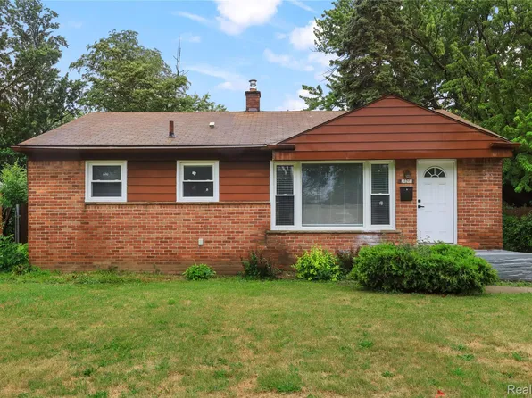 24241 Coolidge Hwy, Oak Park, MI 48237