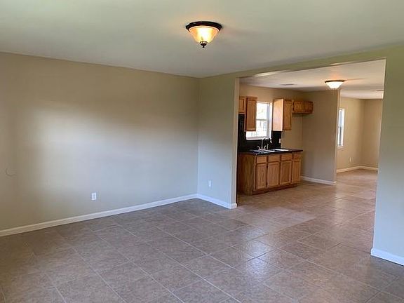 5th image of 4858 Montegut Dr
