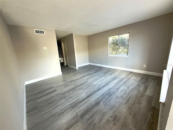 3rd image of 4030 NORWICH ROAD #2404
