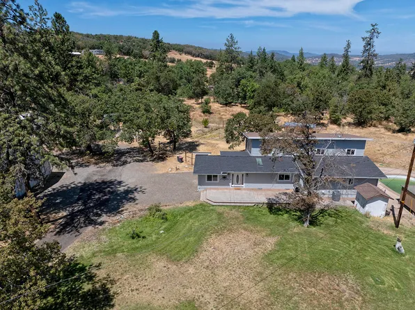 4700 Scenic Ave, Central Pt, OR 97502