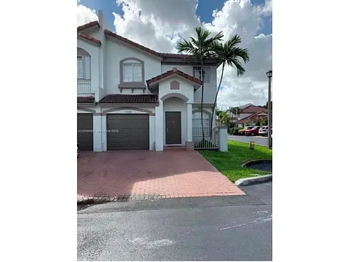 11620 NW 51st Ter Photo 1 11620 NW 51st Ter Photo 1