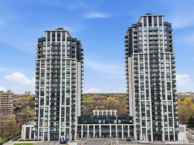 202 Burnhamthorpe Rd E #1310 — Photo 2