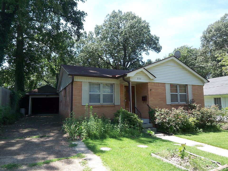 1st image of 233 Watkins St