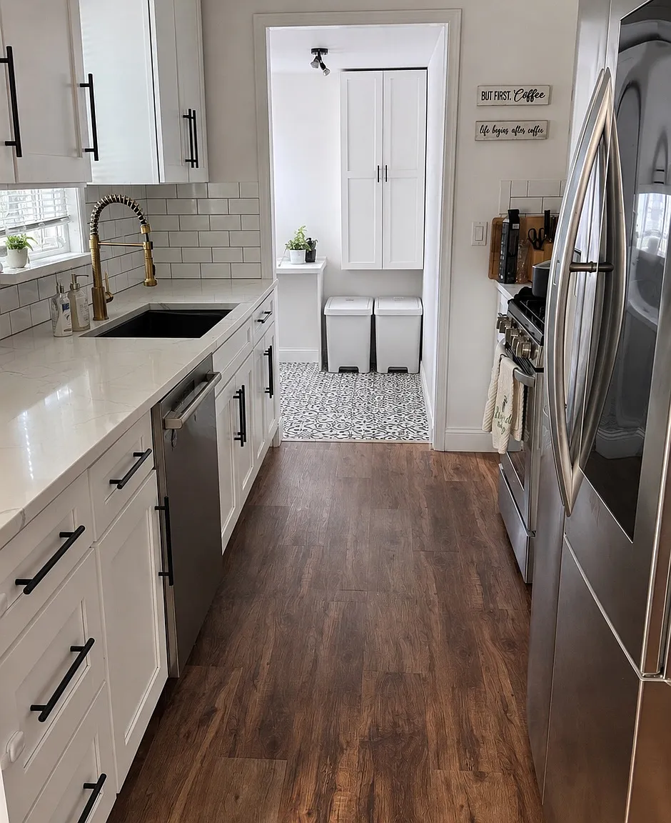 3 bed, 1471 sqft, $4,100 — Photo 2
