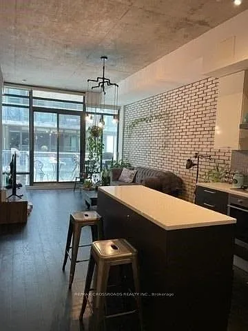 Building Photo - 90 Broadview Ave #622