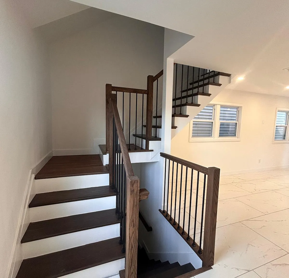 3 bed, 1200 sqft, $2,975 — Photo 3