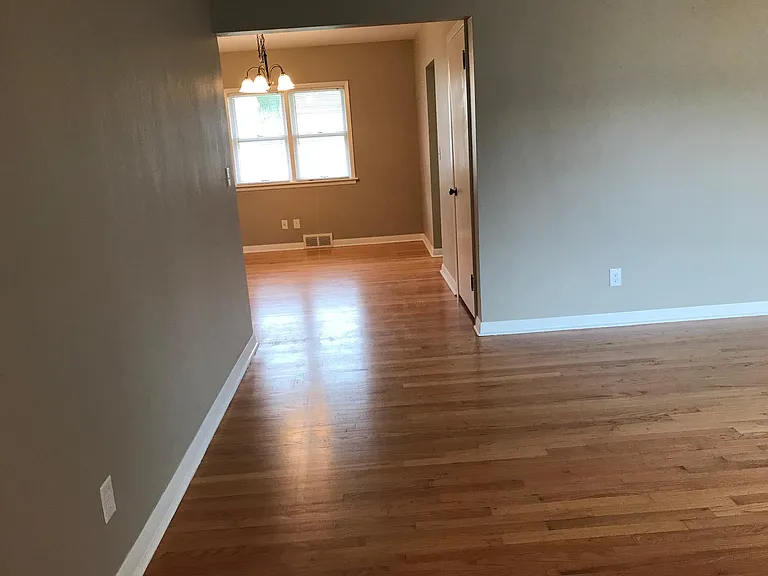 1635 Northlawn Rd — Photo 3