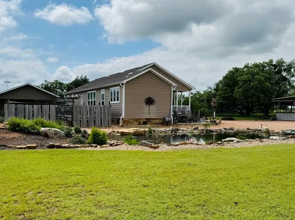 2304 Country Rd, San Saba, TX 76877