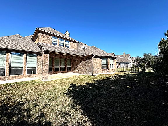2nd image of 4717 Mont Blanc Dr