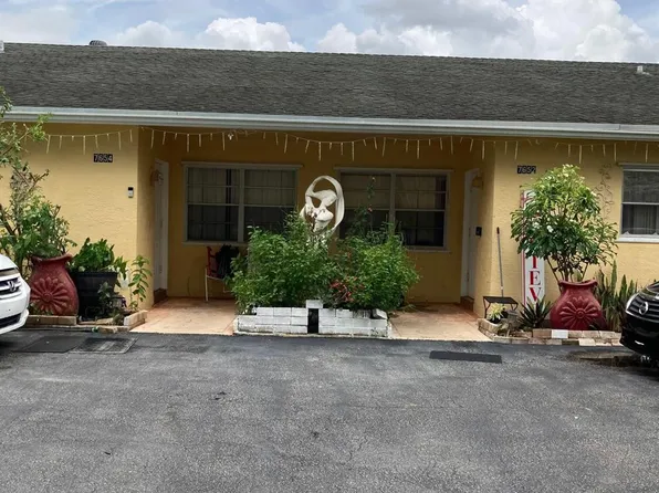 7652-7654 NW 73rd Terrace, Tamarac, FL 33321