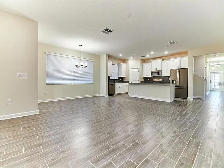 12027 Grammar Ln — Photo 18