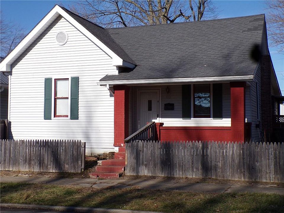 1st image of 612 Jackson St