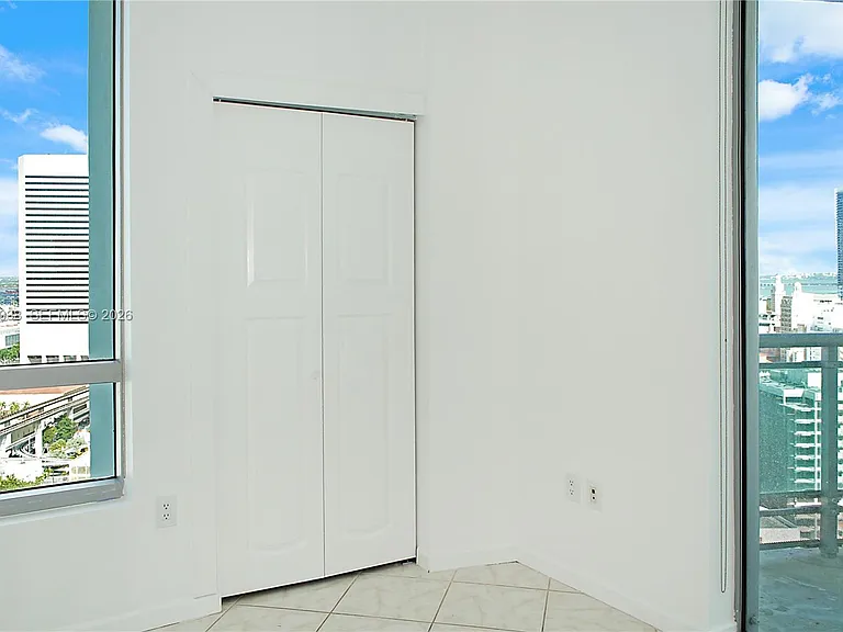 350 S Miami Ave #2713 — Photo 33