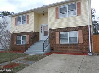7247 Beverly Park Dr, Springfield, VA 22150