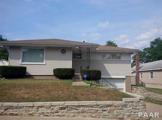 1917 W Marquette St, Peoria, IL