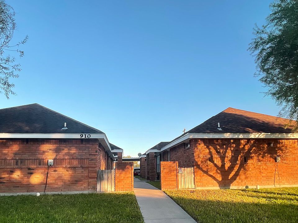1st image of 910 Fort Hood Ave #2
