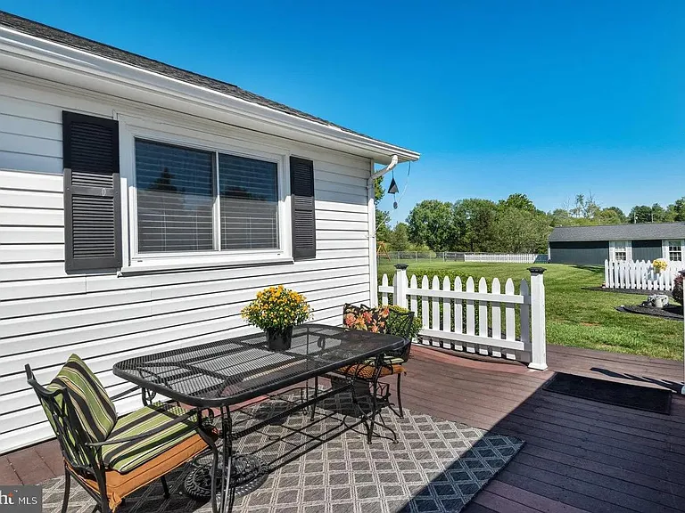3105 James Madison Hwy — Photo 12