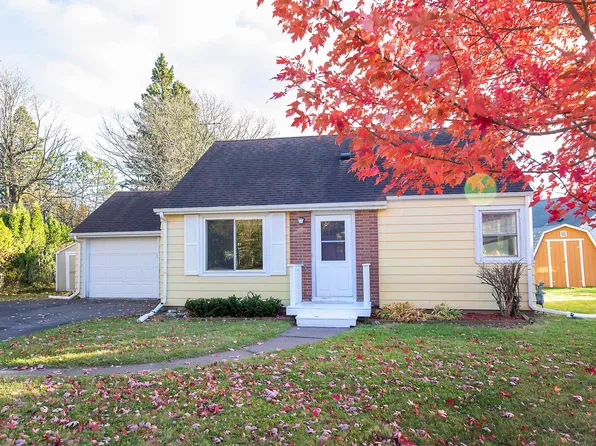 2626 Nanticoke St, Duluth, MN 55811