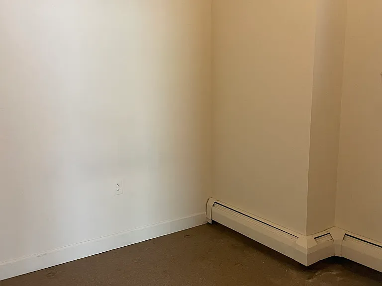 937 Broadway St #102 — Photo 4