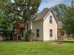 262 County Road 4432, Spurger, TX 77660