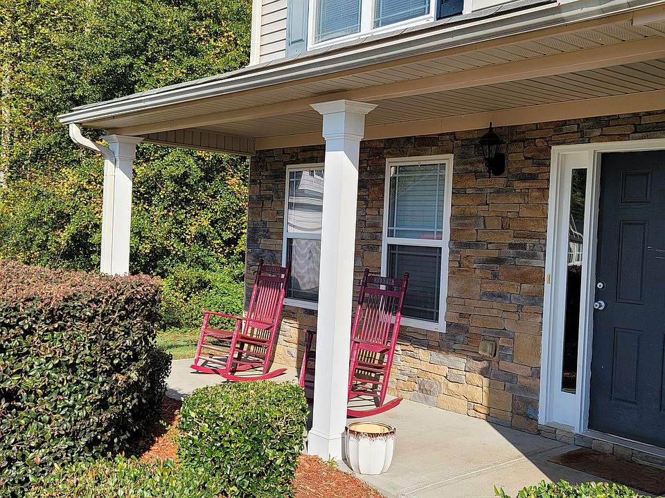 2nd image of 355 Searchlight Dr