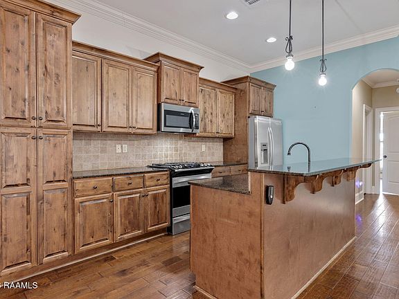 5th image of 114 Brightwood Dr