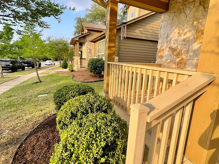 719 Heritage Springs Trl — Photo 30