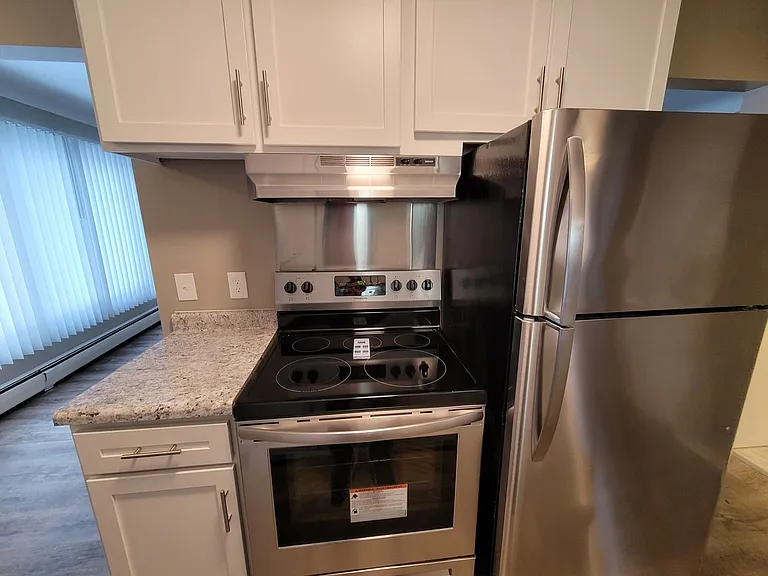 St. Anthony Park Apartments — Photo 14