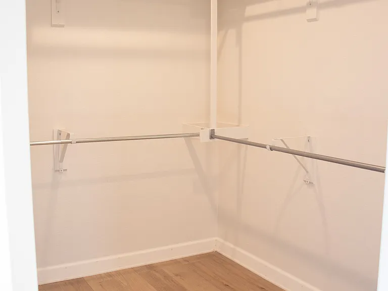 10305 Bent Tree Dr — Photo 12