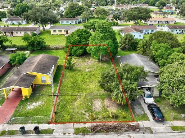 901 N 22nd Street, Fort Pierce, FL 34950