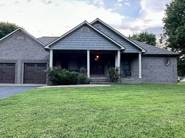 239 Woodruff Ln, Beech Creek, KY 42321
