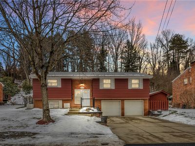 4028 Impala Dr, Pittsburgh, PA, 15239