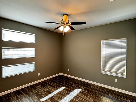 5th image of 1808 Angelina Dr #5