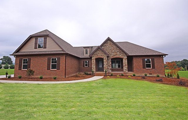 1st image of 995 Brotherton Dr