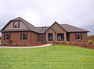 995 Brotherton Dr, Cookeville, TN 38506
