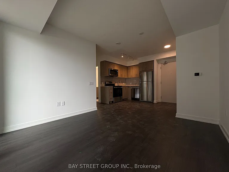 4010 Eglinton Ave W #1122 — Photo 4