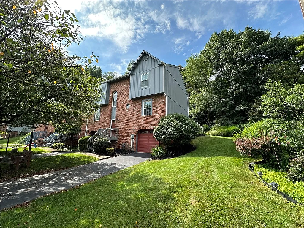 437 Shady Ridge Dr photo 1