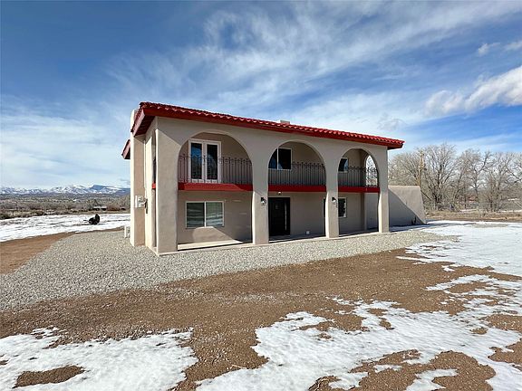 2nd image of 715 Calle Golondrina