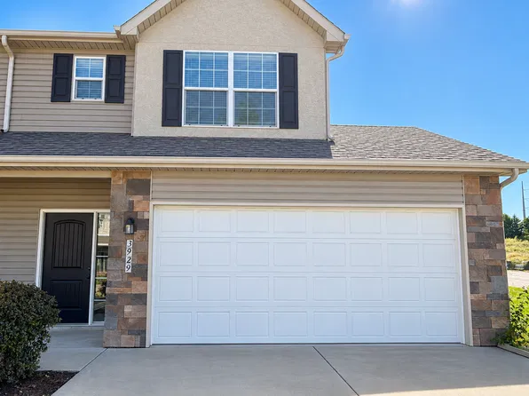 3929 NW 94th St, Kansas City, MO 64154