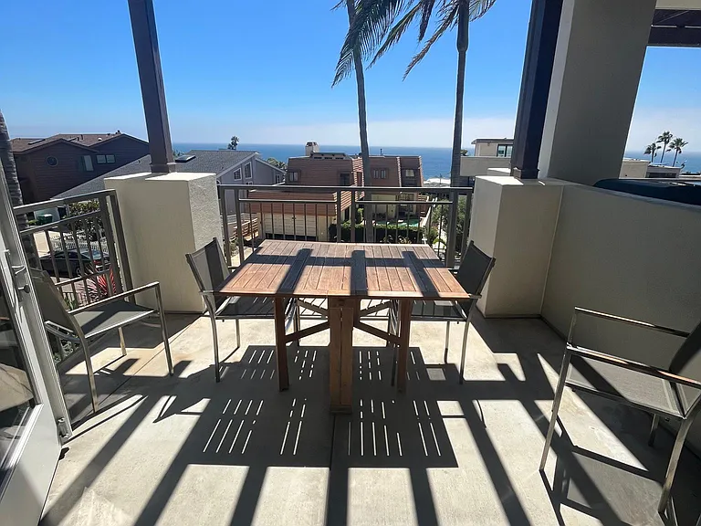 5470 La Jolla Blvd #H202 — Photo 2