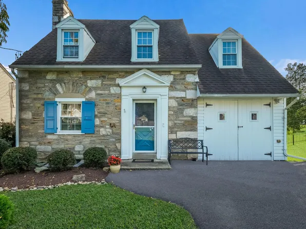 556 Anne St, Huntingdon Valley, PA 19006