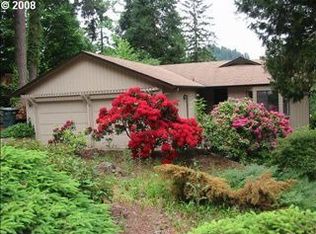 586 S 72nd St, Springfield, OR 97478