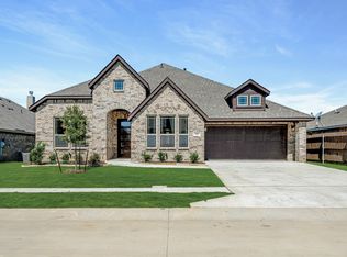 211 Seminole Trl, Alvarado, TX 76009