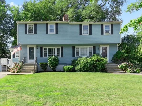 481 Merrimac St #1, Newburyport, MA 01950