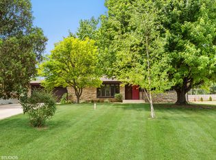 2642 Hanlon Dr, Racine, WI 53405