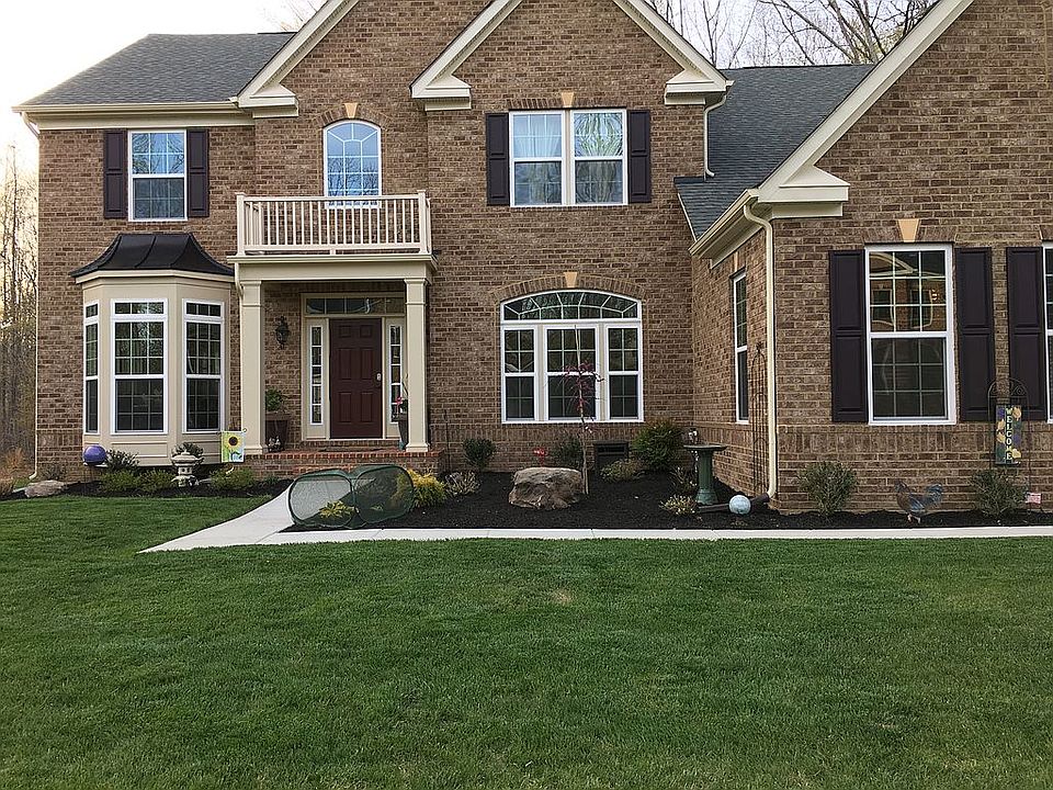 2nd image of 3501 Winterbourne Dr
