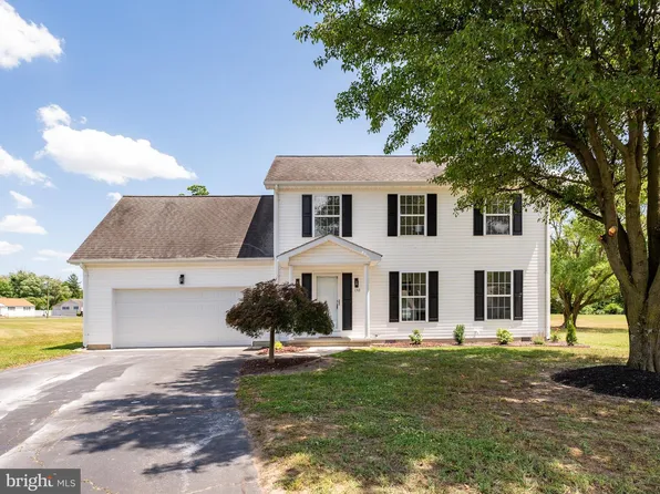 130 Autumn Glen Ct, Felton, DE 19943