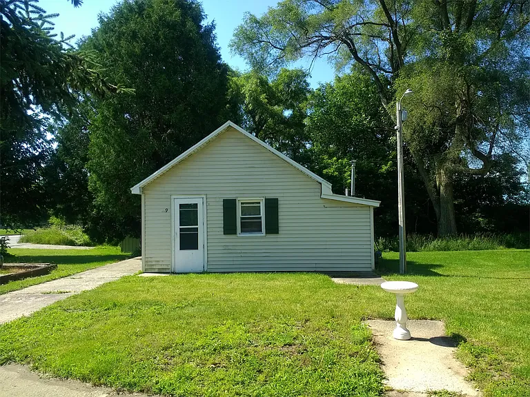 11675 Northland Dr NE #6 — Photo 13